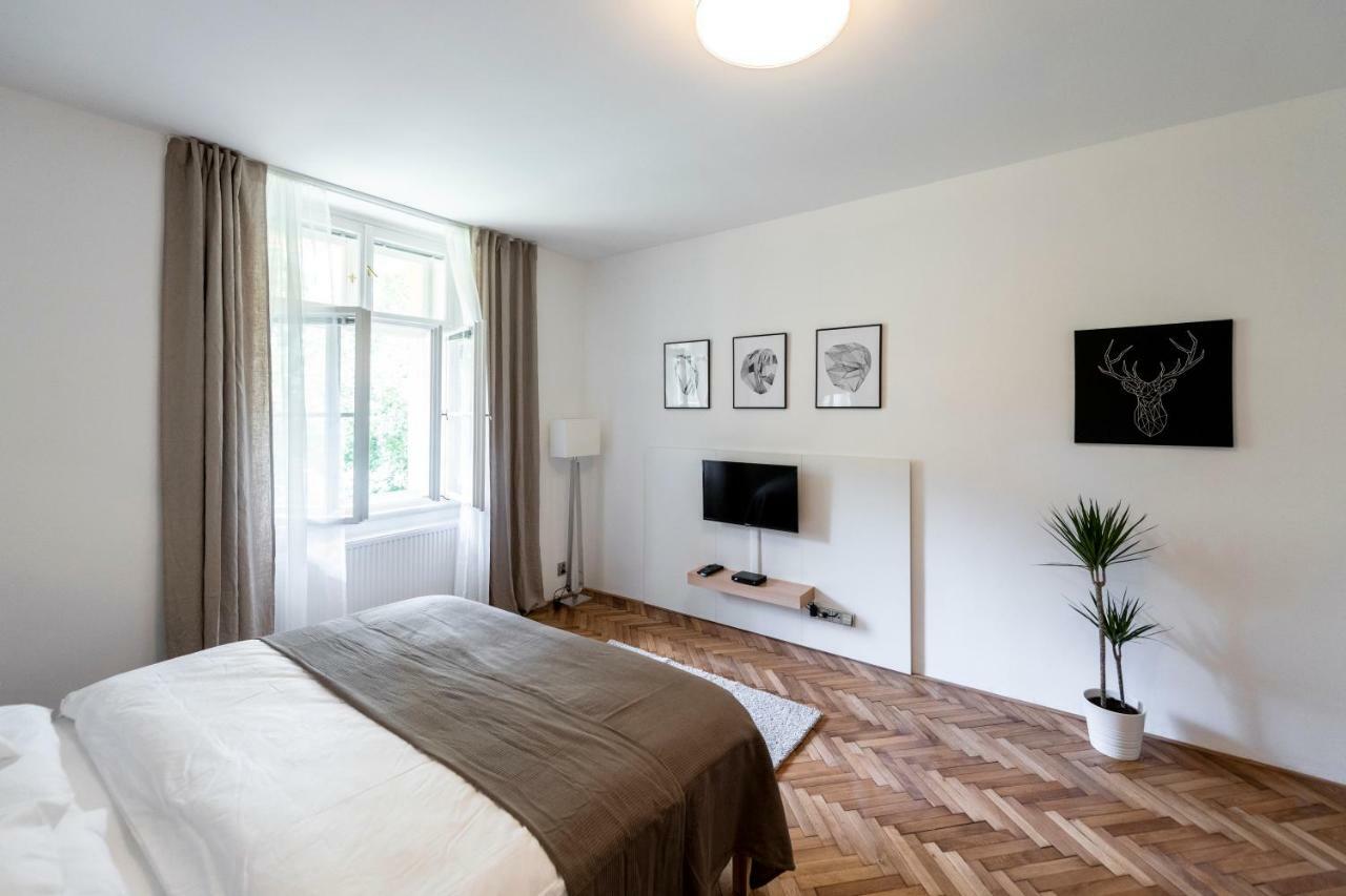 Apartment Slavikova 11 Prag Exterior foto