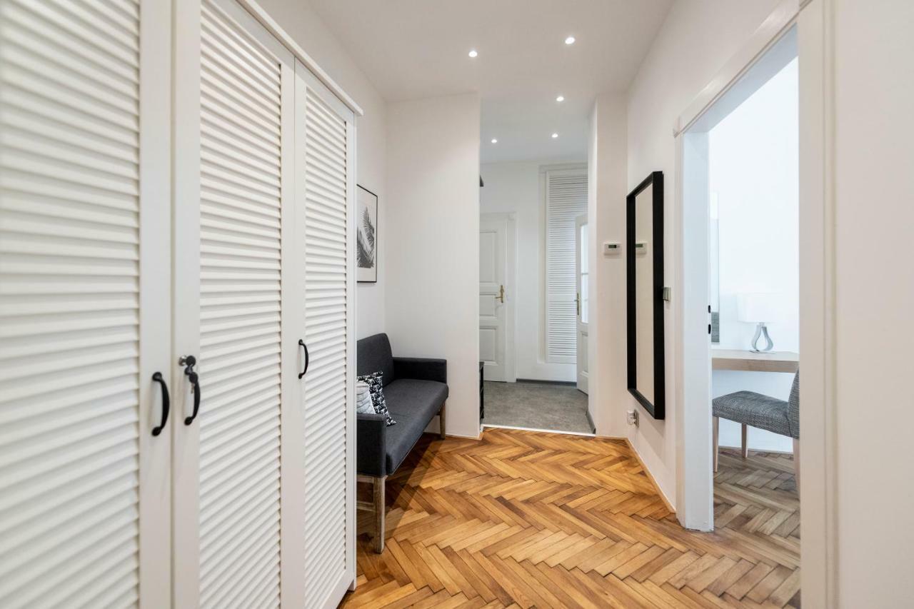 Apartment Slavikova 11 Prag Exterior foto